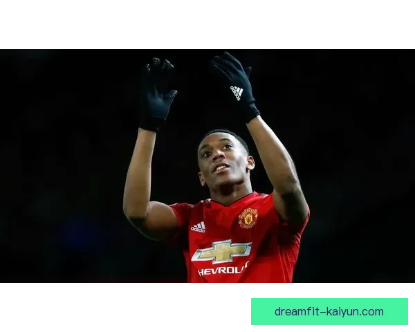 英超爱德华兹状态回暖，近期表现值得关注