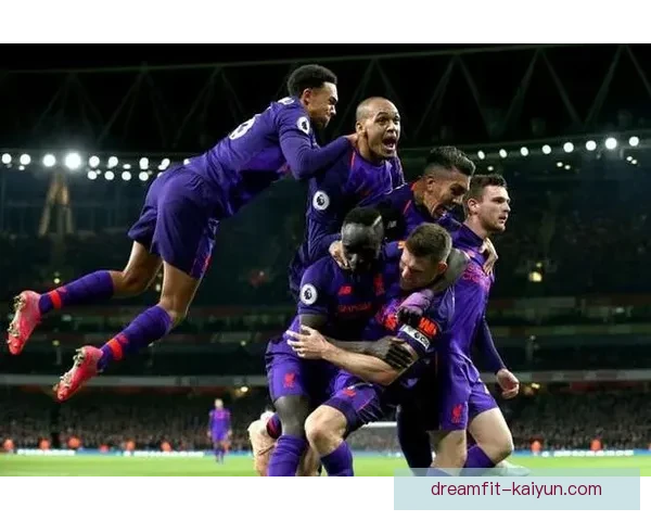 克洛普战术细节解析：高位逼抢与快速转换的持续提升